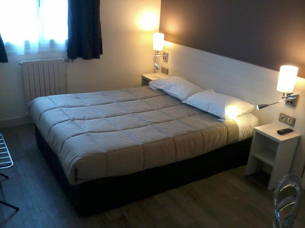 Hotel Contact Du Cerf